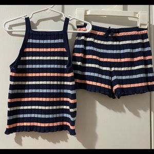 Beautiful short & shirt strips set• COMFY• size 4-6